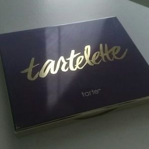 Tartelette  eyeshadow palette